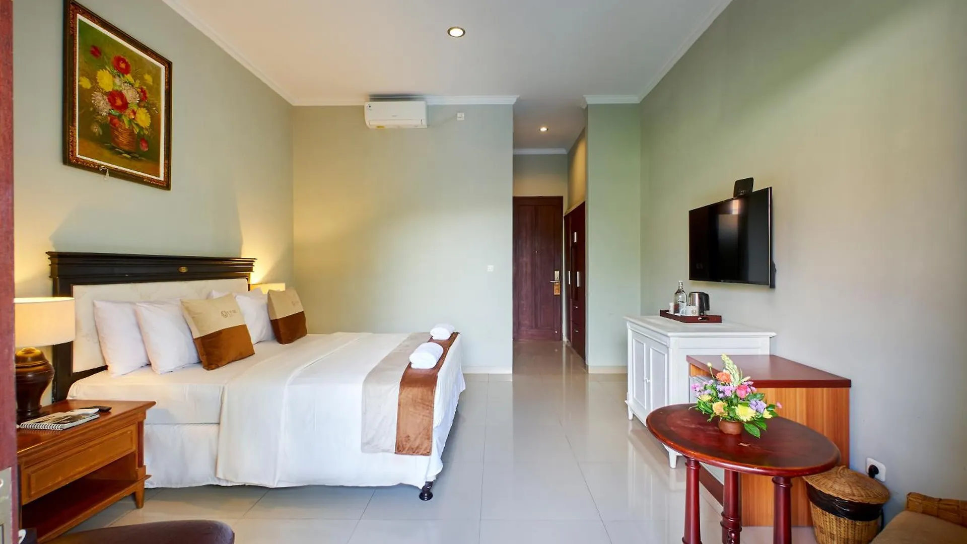 U Tube Hotel Uluwatu  3*, Uluwatu (Bali)