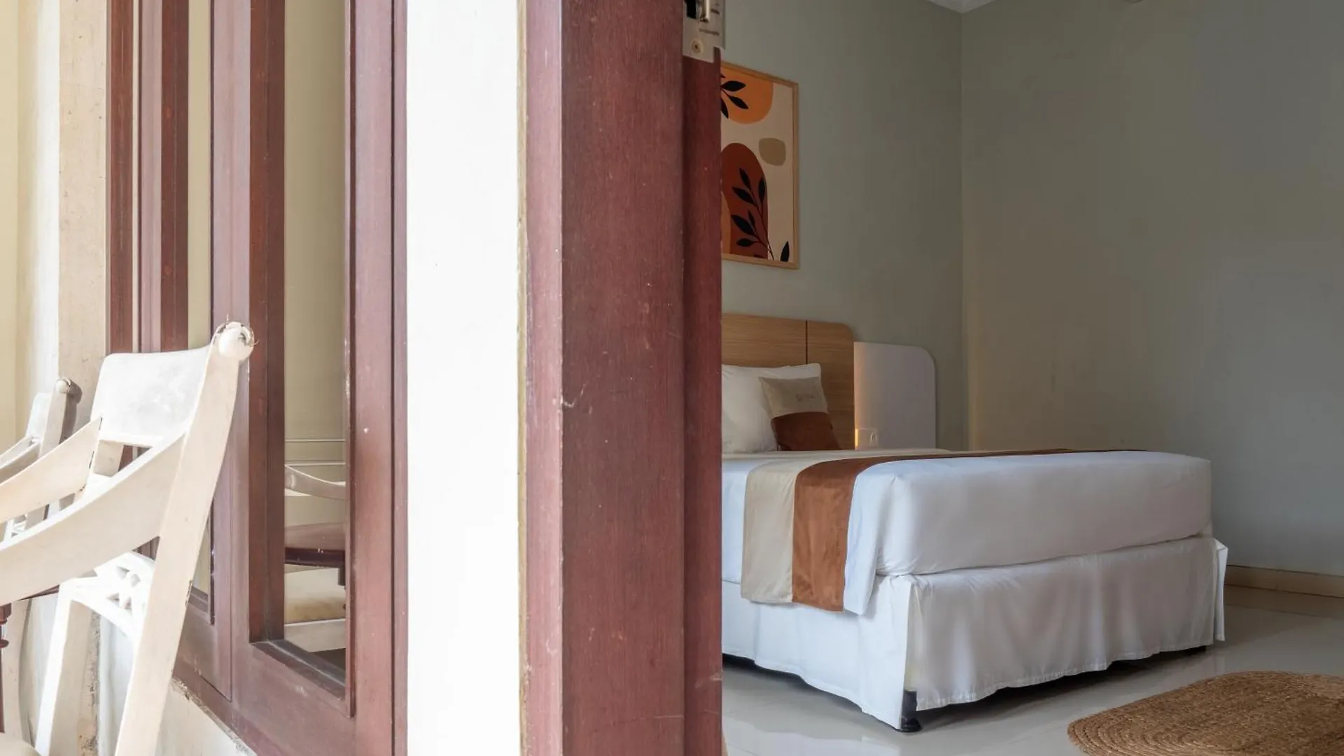 U Tube Hotel Uluwatu  3*, Uluwatu (Bali)