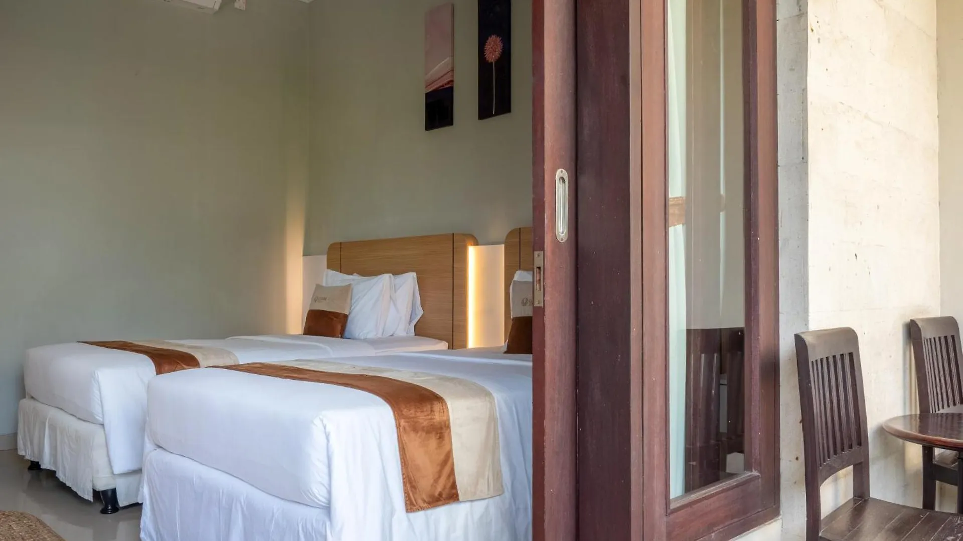 U Tube Hotel Uluwatu  Uluwatu (Bali)